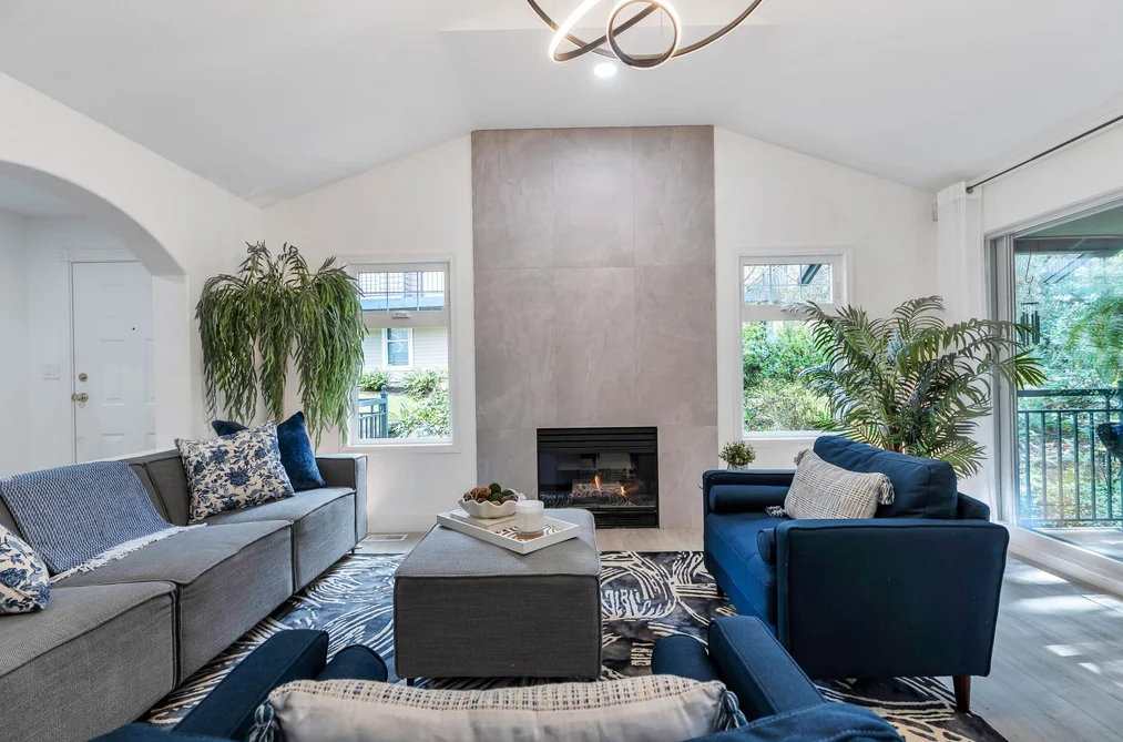 1102 STRATHAVEN DRIVE, North Vancouver BC V7H 2Z6, North Vancouver BC — Residential for Sale - Photo 3