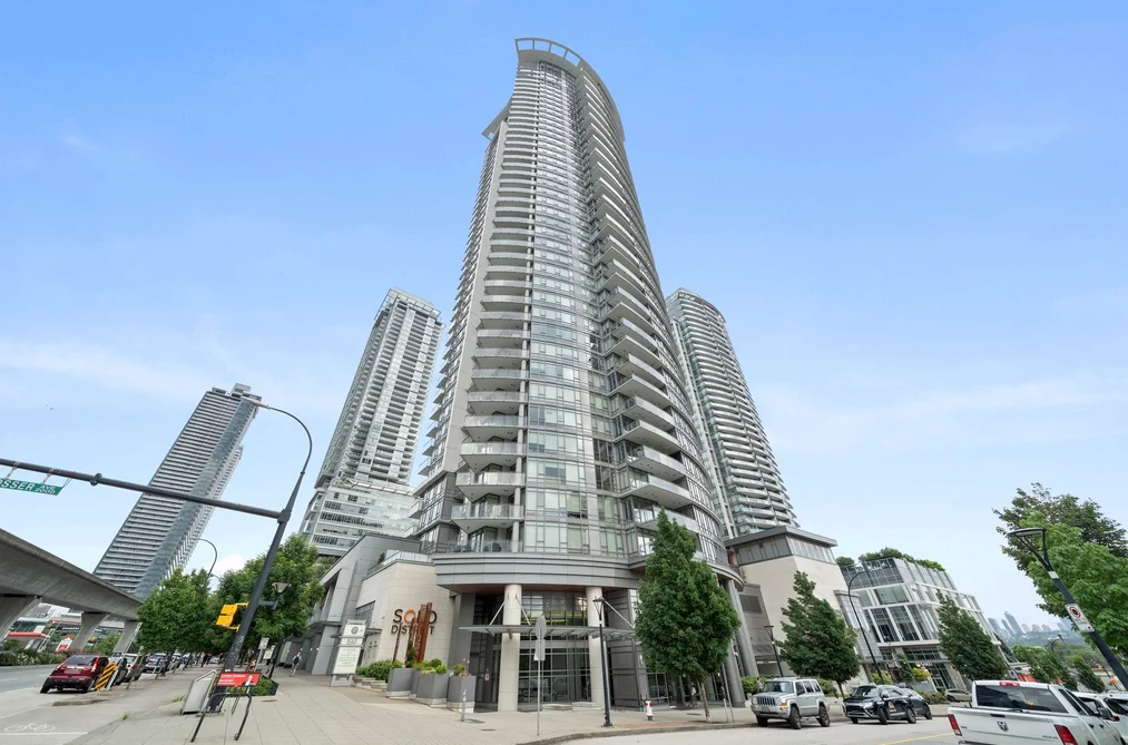 Condo for sale at 1103 2008 Rosser Avenue Burnaby British Columbia - MLS: R3138009