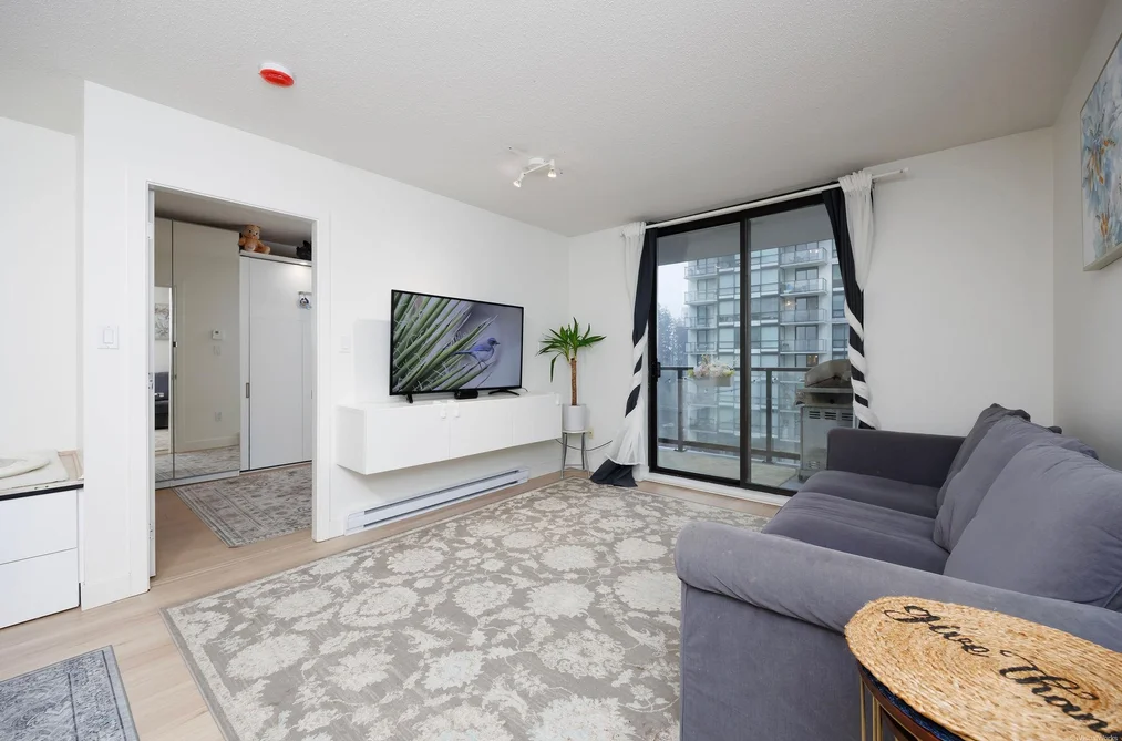 1103 2979 GLEN DRIVE, Coquitlam BC V3B 0B2, Coquitlam BC — Residential for Sale - Photo 2