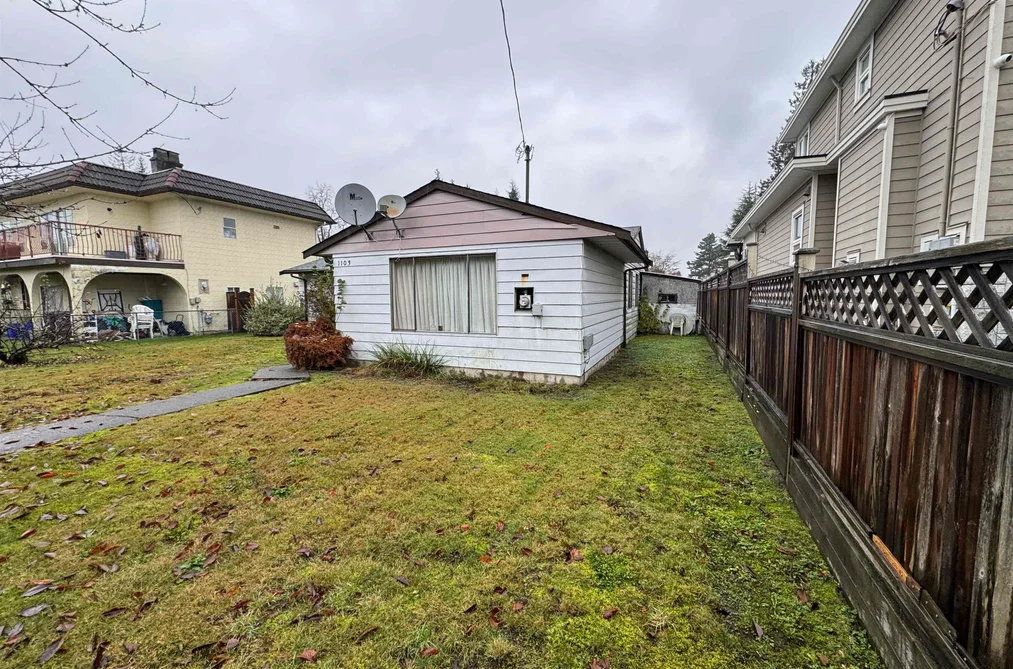 1103 COMO LAKE AVENUE, Coquitlam BC V3J 3N9, Coquitlam BC — Residential for Sale - Photo 5