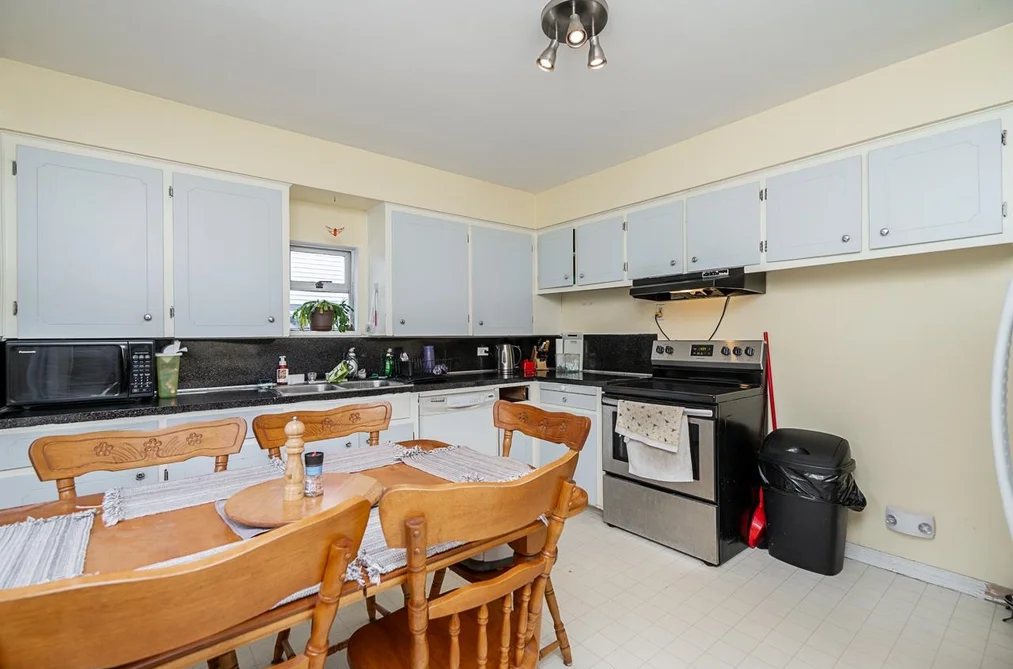 11031 131A STREET, Surrey BC V3T 3S1, Surrey BC — Residential for Sale - Photo 4