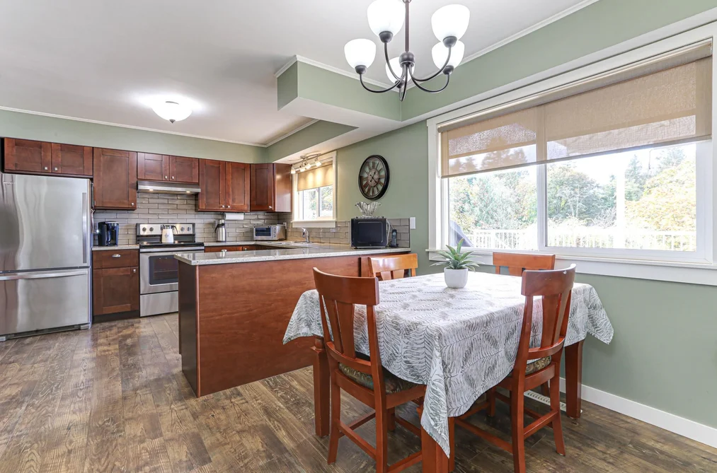 11031 RIVER ROAD, Delta BC V4C 2S3, Delta BC — Residential for Sale — Photo 10 of 38