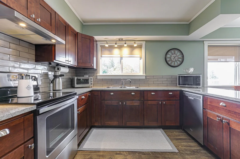 11031 RIVER ROAD, Delta BC V4C 2S3, Delta BC — Residential for Sale — Photo 14 of 38