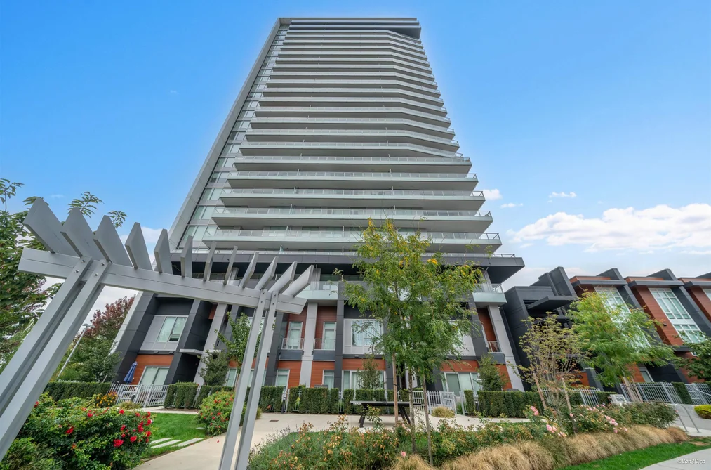 Condo for sale at 1104 20065 85 Avenue Langley British Columbia - MLS: R3165920