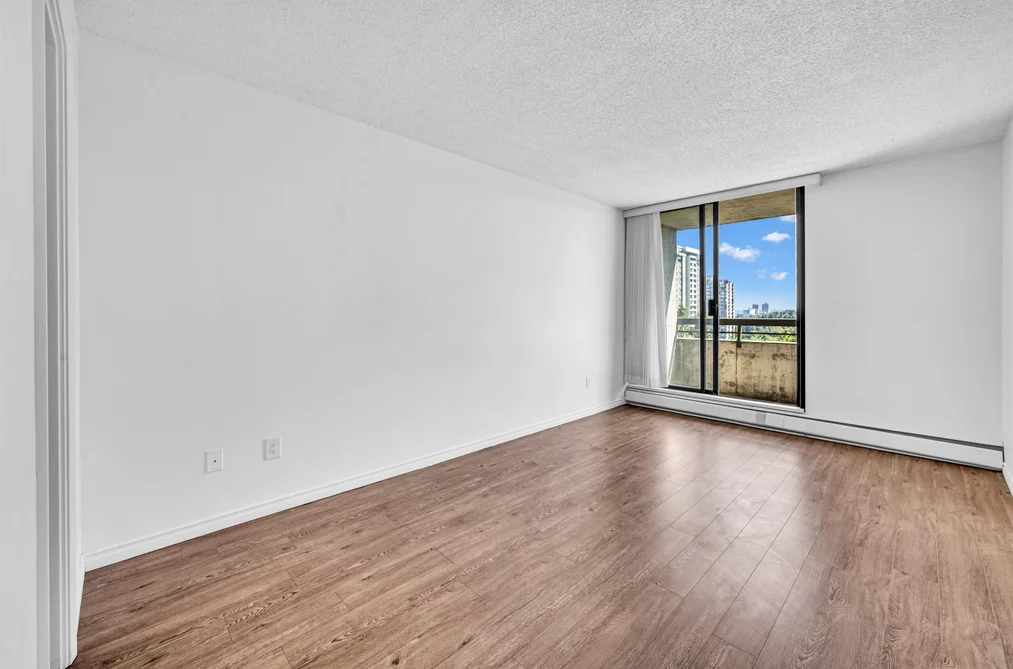 1104 3737 BARTLETT COURT, Burnaby BC V3J 7E3, Burnaby BC — Residential for Sale — Photo 15 of 38