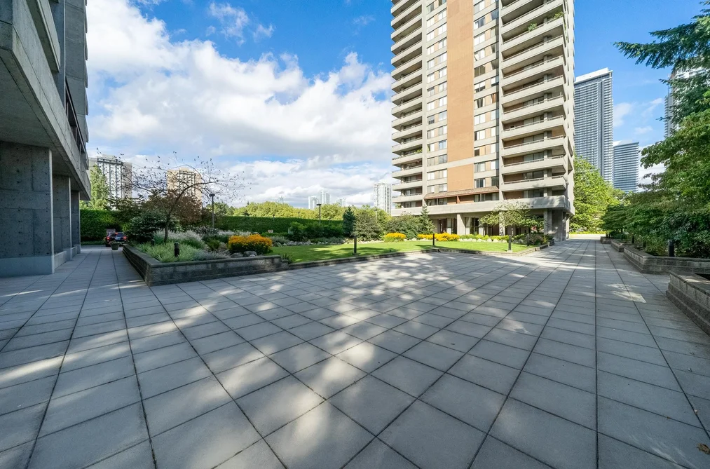 1104 3737 BARTLETT COURT, Burnaby BC V3J 7E3, Burnaby BC — Residential for Sale — Photo 35 of 38