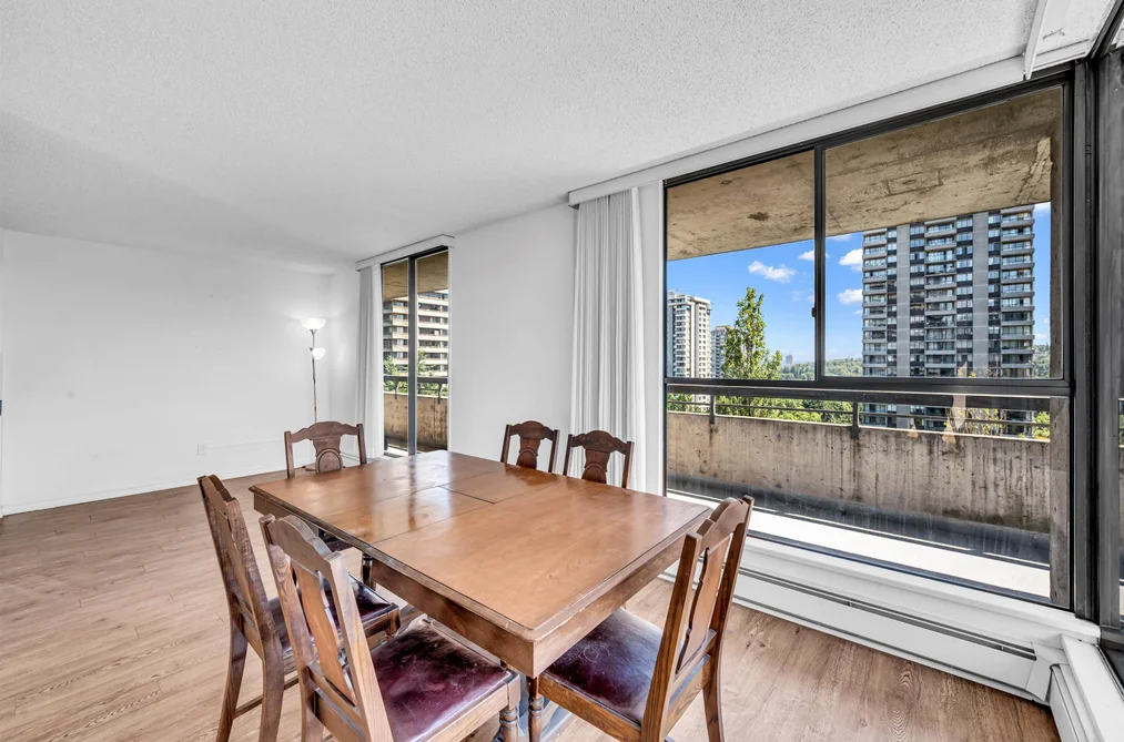 1104 3737 BARTLETT COURT, Burnaby BC V3J 7E3, Burnaby BC — Residential for Sale — Photo 7 of 38