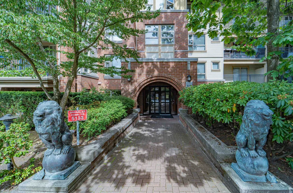 Condo for sale at 1104 5133 Garden City Road Richmond British Columbia - MLS: R3147778