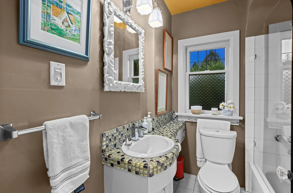 1104 ESQUIMALT AVENUE, West Vancouver BC V7T 1K1, West Vancouver BC — Residential for Sale — Photo 17 of 40