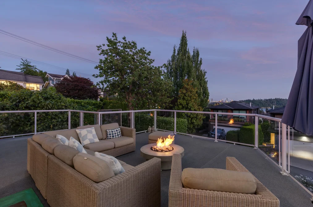 1104 ESQUIMALT AVENUE, West Vancouver BC V7T 1K1, West Vancouver BC — Residential for Sale — Photo 30 of 40