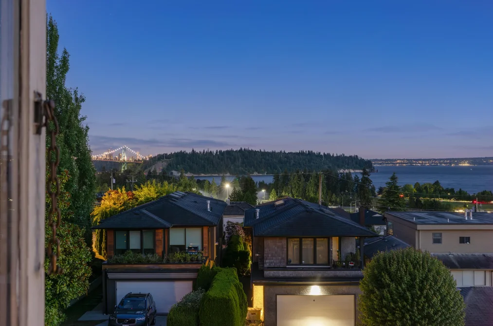 1104 ESQUIMALT AVENUE, West Vancouver BC V7T 1K1, West Vancouver BC — Residential for Sale — Photo 35 of 40