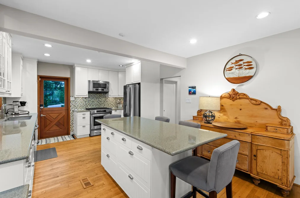 1104 ESQUIMALT AVENUE, West Vancouver BC V7T 1K1, West Vancouver BC — Residential for Sale — Photo 7 of 40