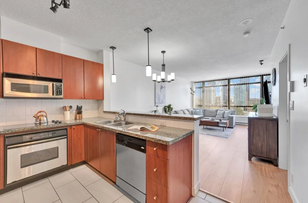 1105 4132 HALIFAX STREET, Burnaby BC V5C 6V1, Burnaby BC — Residential for Sale - Photo 2