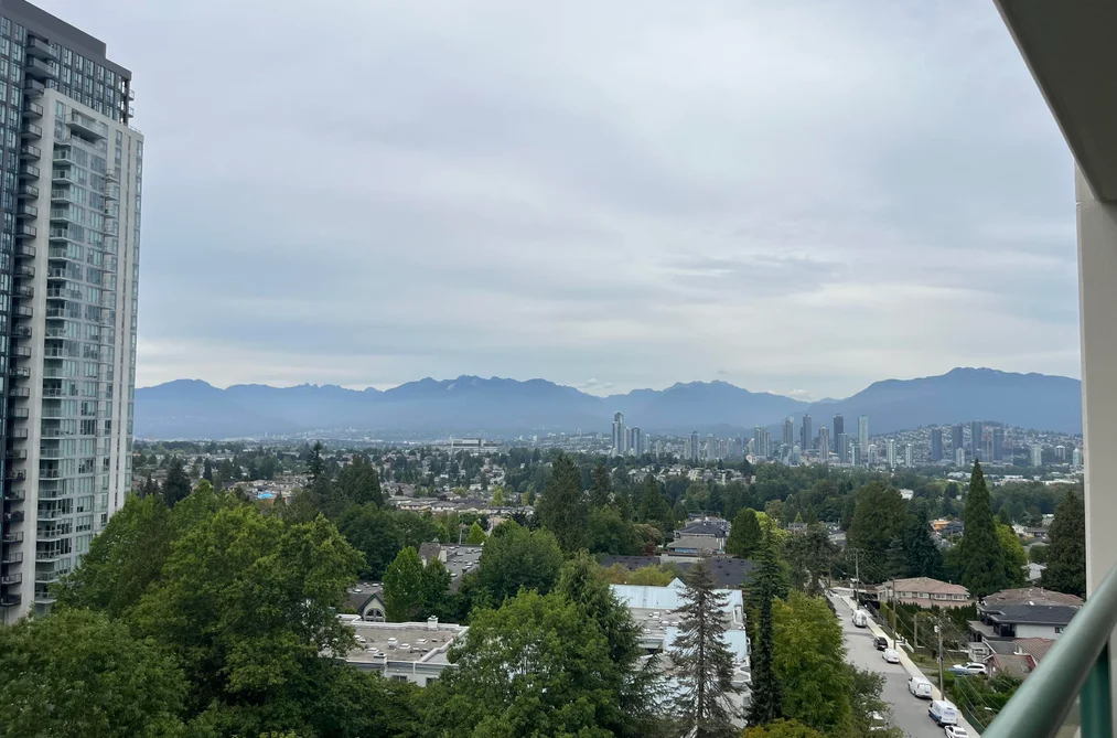 Condo for sale at 1105 5833 Wilson Avenue Burnaby British Columbia - MLS: R3153720