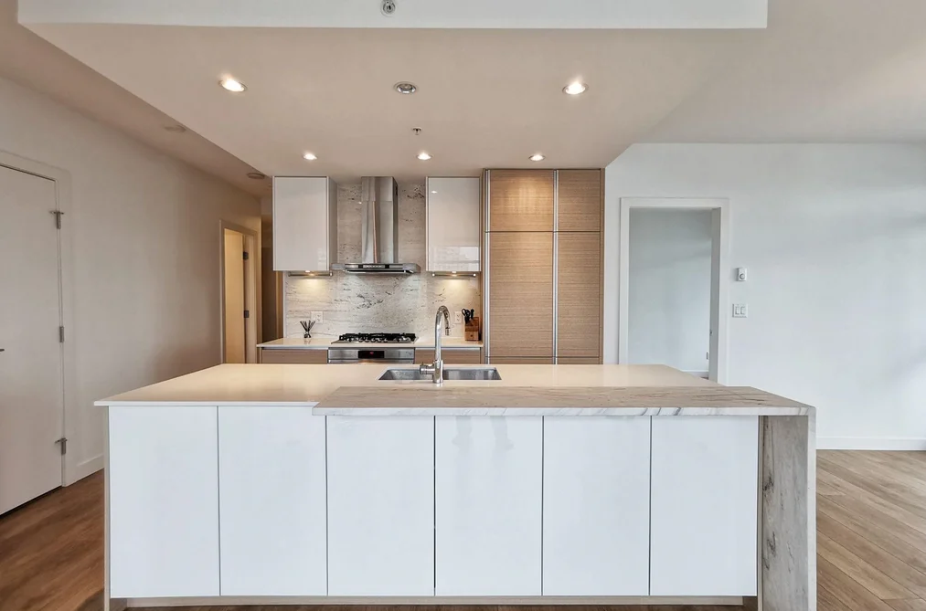 1105 6098 STATION STREET, Burnaby BC V5H 0H4, Burnaby BC — Residential for Sale - Photo 2