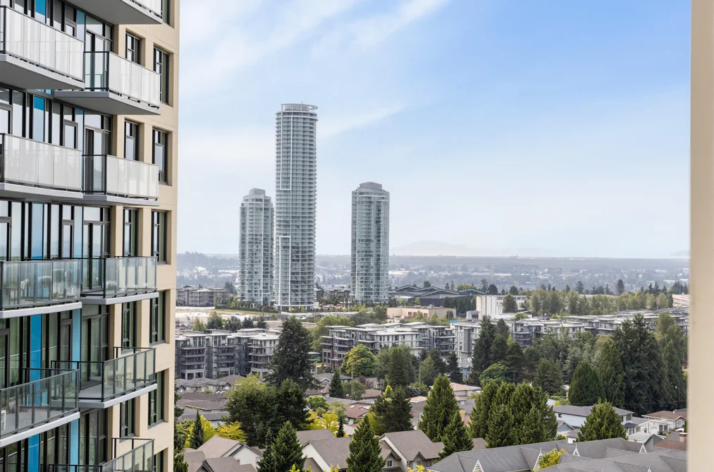 Condo for sale at 1105 7358 Edmonds Street Burnaby British Columbia - MLS: R3154690
