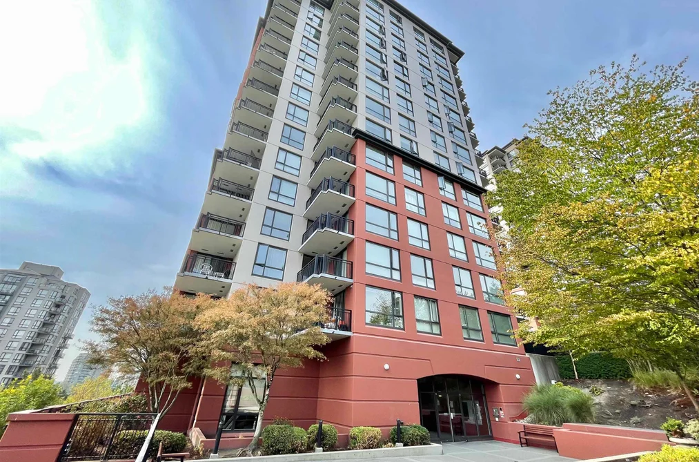 Condo for sale at 1105 813 Agnes Street New Westminster British Columbia - MLS: R3147970