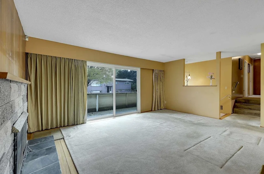 11050 SWAN CRESCENT, Surrey BC V3R 5B6, Surrey BC — Residential for Sale - Photo 2