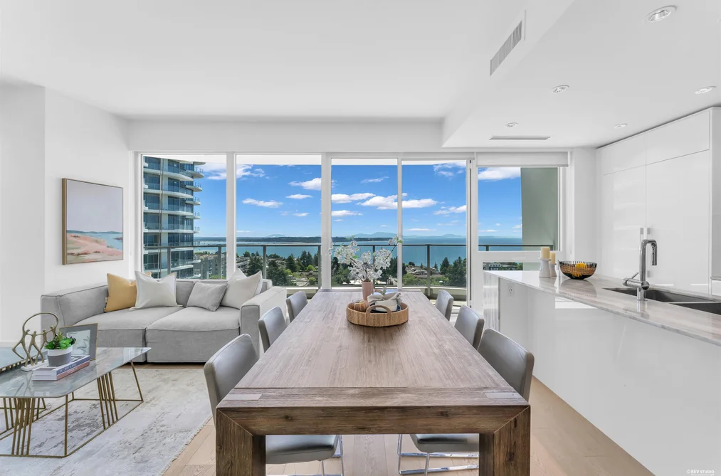 Condo for sale at 1106 1500 Martin Street White Rock British Columbia - MLS: R3137853
