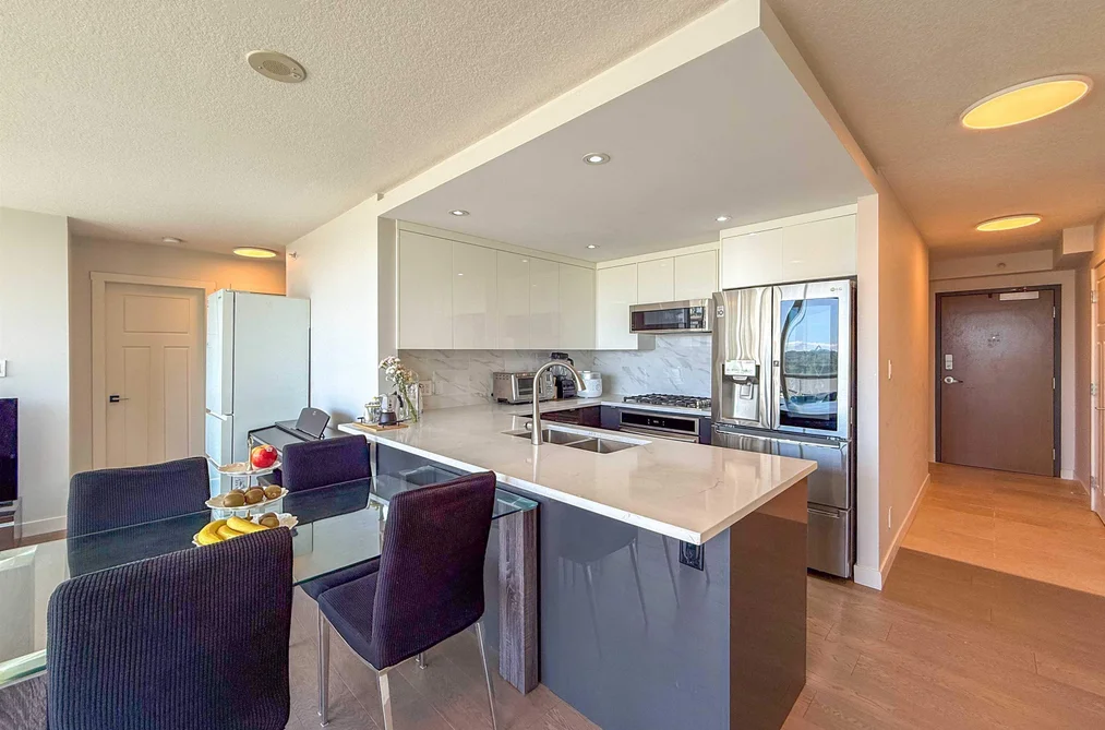 1106 2978 GLEN DRIVE, Coquitlam BC V3B 0C3, Coquitlam BC — Residential for Sale - Photo 6