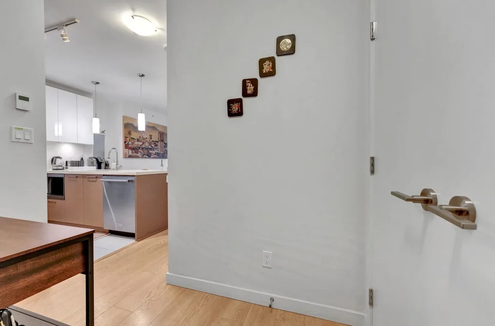 1106 3080 LINCOLN STREET, Coquitlam BC V3B 0L9, Coquitlam BC — Residential for Sale - Photo 2