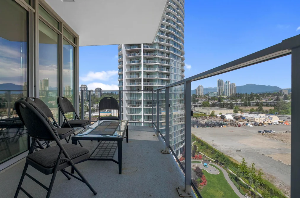 1106 7769 PARK CRESCENT, Burnaby BC V3N 0J7, Burnaby BC — Residential for Sale - Photo 2