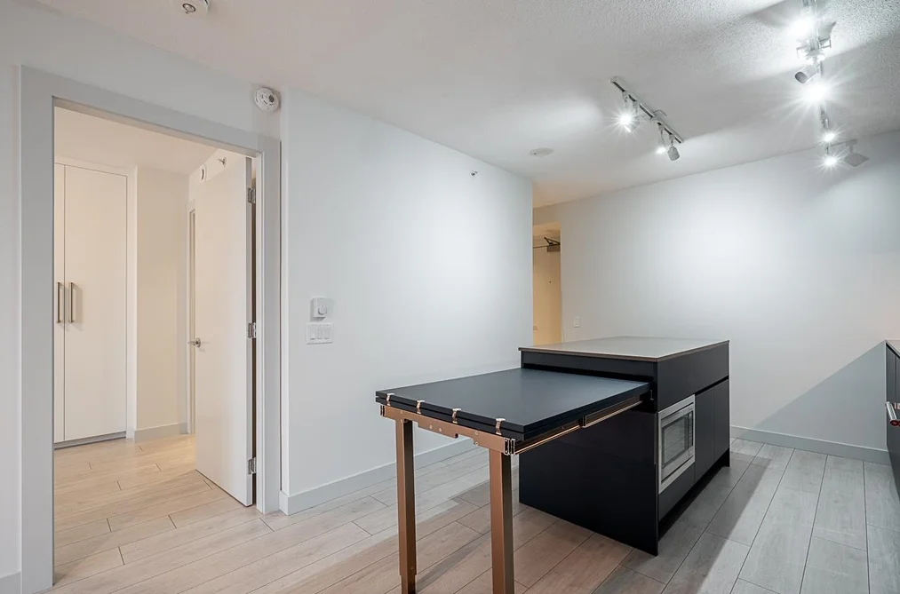 1106 988 QUAYSIDE DRIVE, New Westminster BC V3M 0L5, New Westminster BC — Residential for Sale - Photo 5