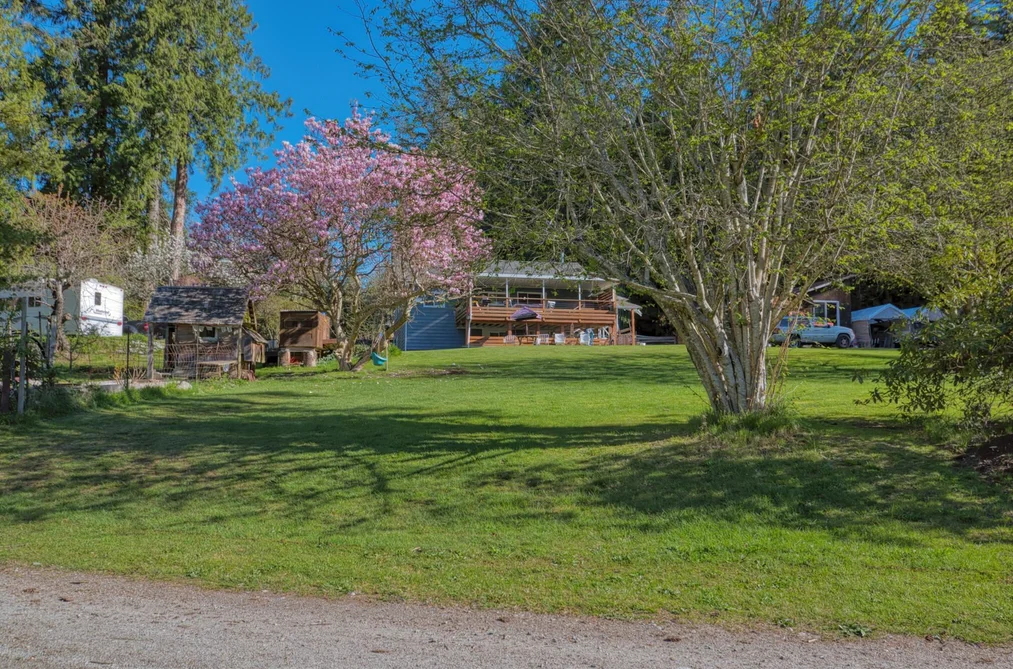 1106 A & B GLADWIN TRAIL ROAD, Roberts Creek BC V0N 2W4, Roberts Creek BC — Residential for Sale - Photo 6