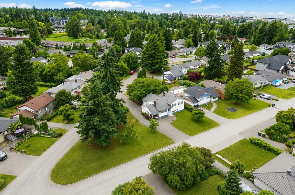 11063 135A STREET, Surrey BC V3R 3A6, Surrey BC — Residential for Sale - Photo 2