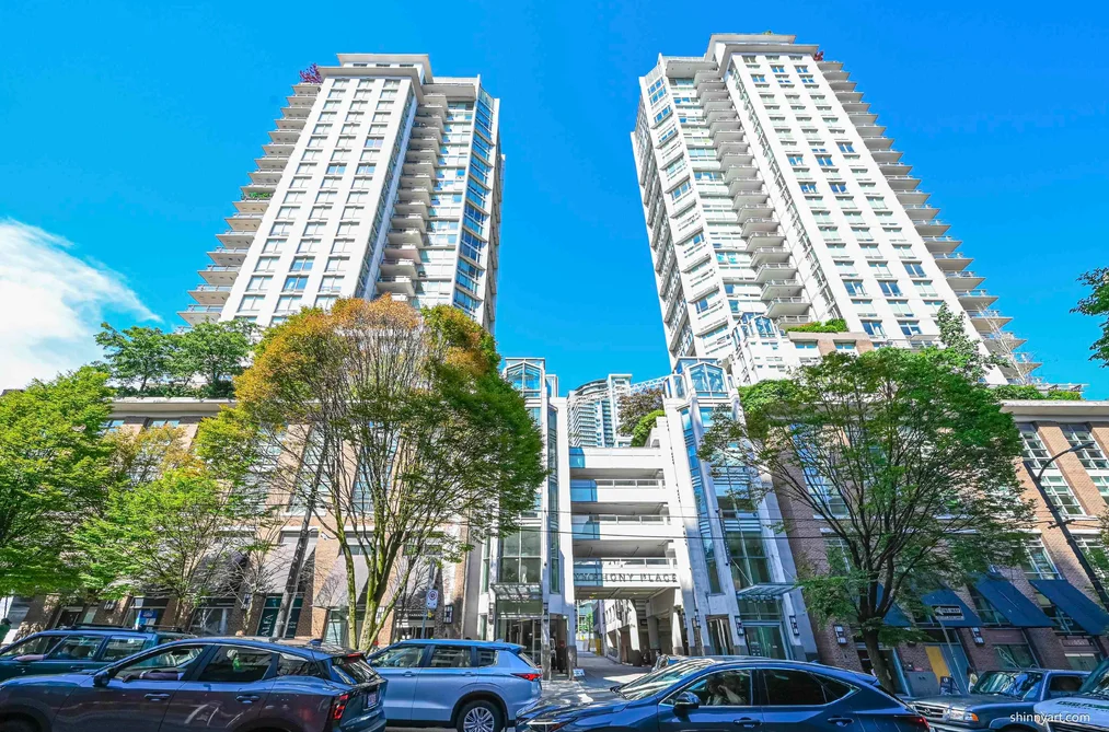 Condo for sale at 1107 565 Smithe Street Vancouver British Columbia - MLS: R3141944
