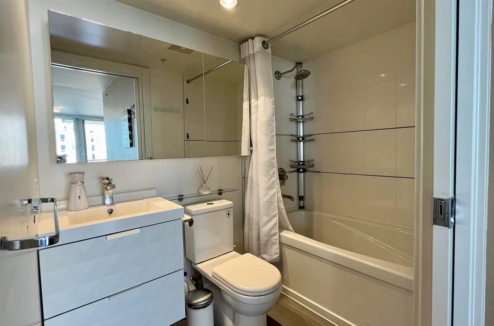 1107 565 SMITHE STREET, Vancouver BC V6B 0E4, Vancouver BC — Residential for Sale — Photo 10 of 32