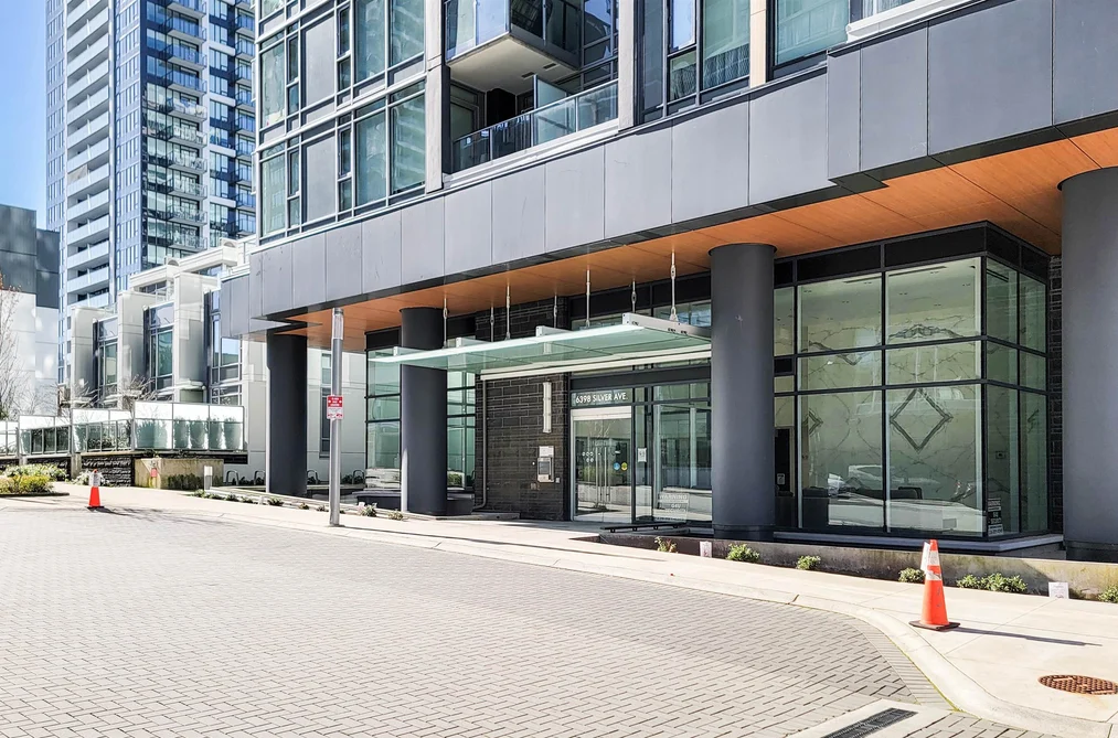 Condo for sale at 1107 6398 Silver Avenue Burnaby British Columbia - MLS: R3109598