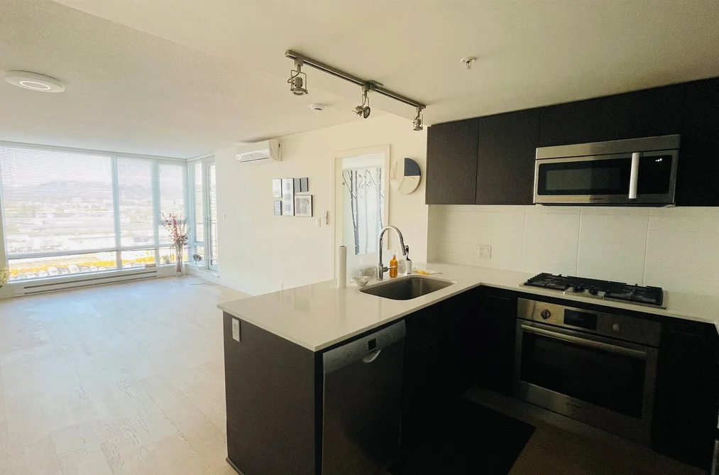 Condo for sale at 1107 7788 Ackroyd Road Richmond British Columbia - MLS: R3099976