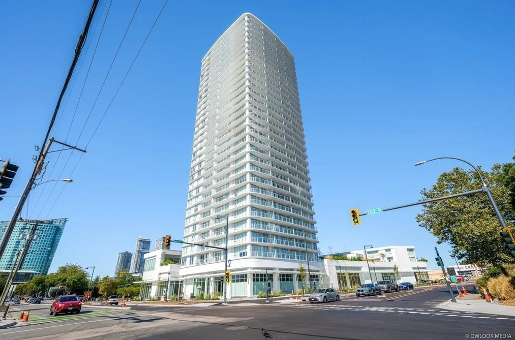 Condo for sale at 1108 13685 102 Avenue Surrey British Columbia - MLS: R3116877