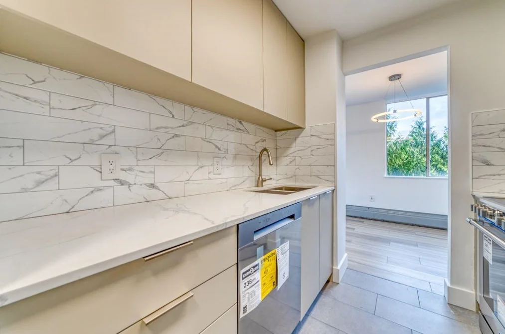 1108 2004 FULLERTON AVENUE, North Vancouver BC V7P 3G8, North Vancouver BC — Residential for Sale - Photo 7