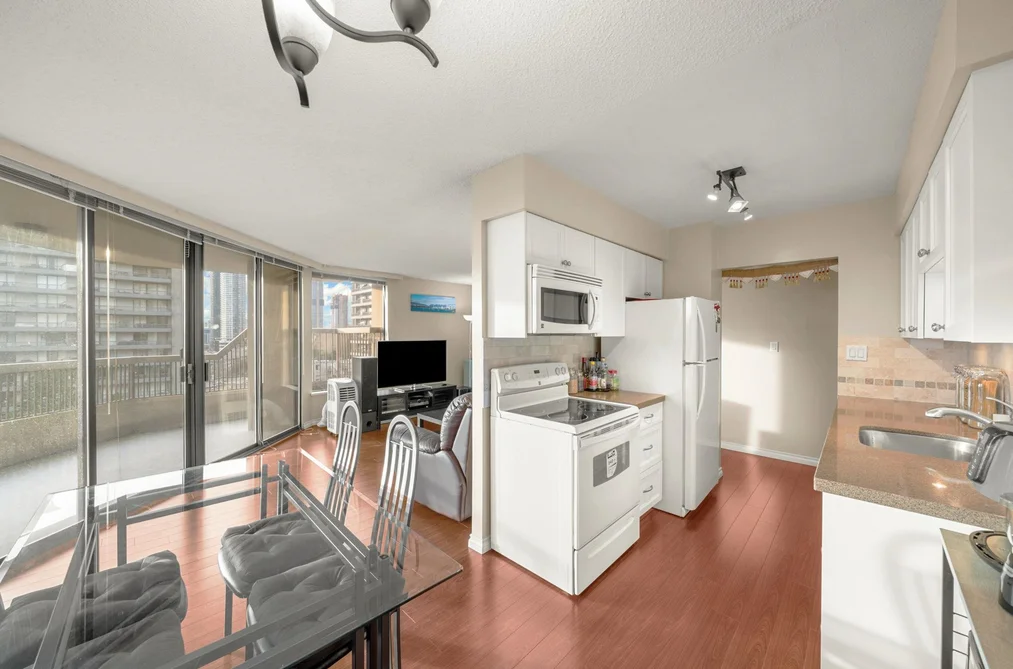 1108 2041 BELLWOOD AVENUE, Burnaby BC V5B 4V5, Burnaby BC — Residential for Sale - Photo 6