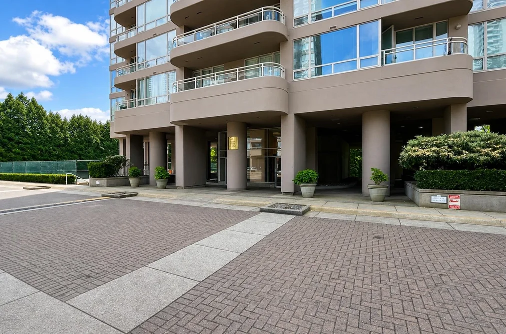 1108 9623 MANCHESTER DRIVE, Burnaby BC V3N 4Y8, Burnaby BC — Residential for Sale - Photo 3