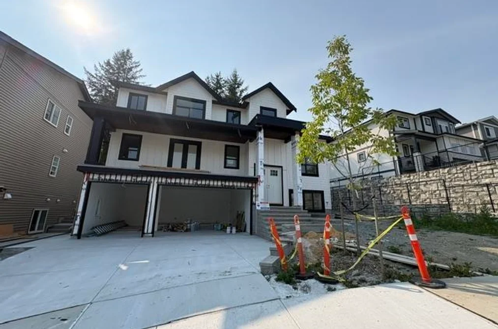 House for sale at 11085 241a Street Maple Ridge British Columbia - MLS: R3108426