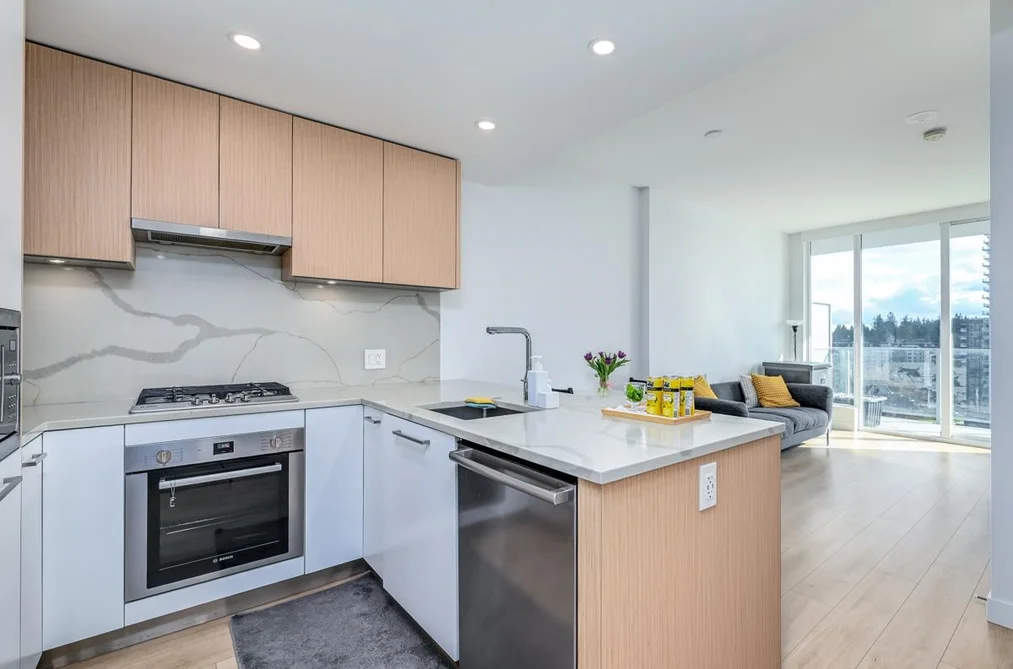 1109 567 CLARKE ROAD, Coquitlam BC V3J 0K7, Coquitlam BC — Residential for Sale - Photo 4