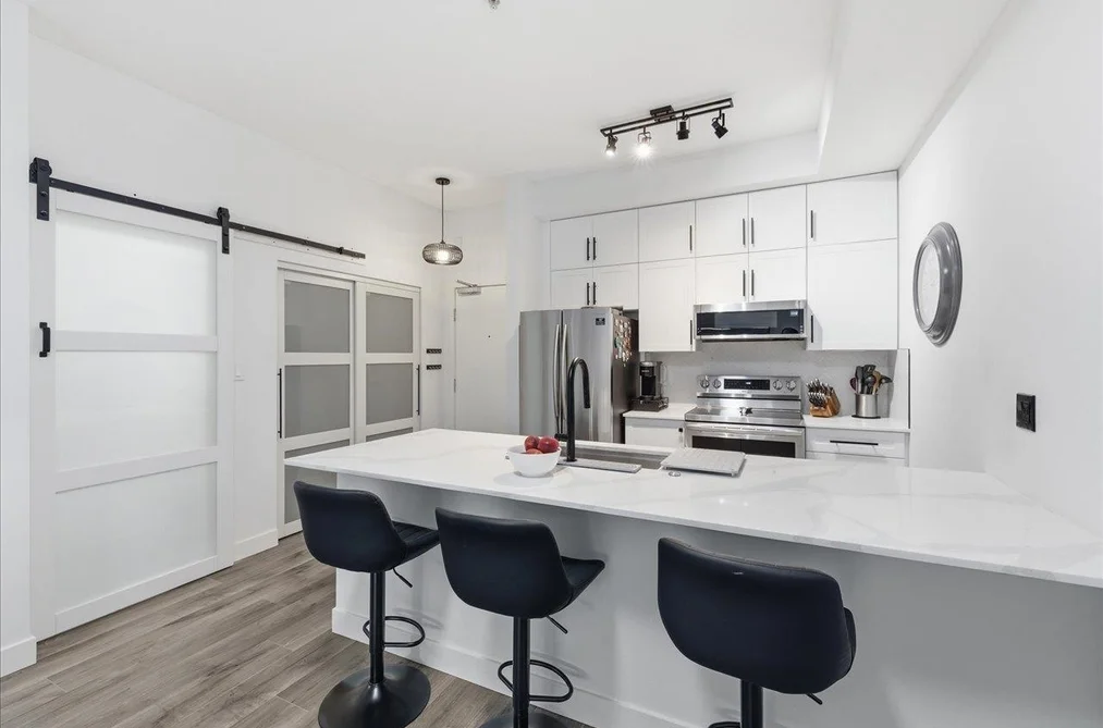 111 10088 148TH STREET, Surrey BC V3R 3M9, Surrey BC — Residential for Sale - Photo 2