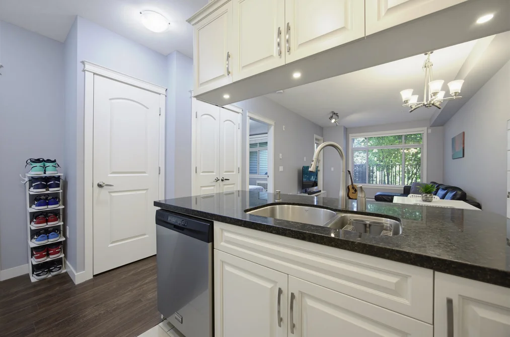 111 12565 190A STREET, Pitt Meadows BC V3Y 0E1, Pitt Meadows BC — Residential for Sale — Photo 8 of 35