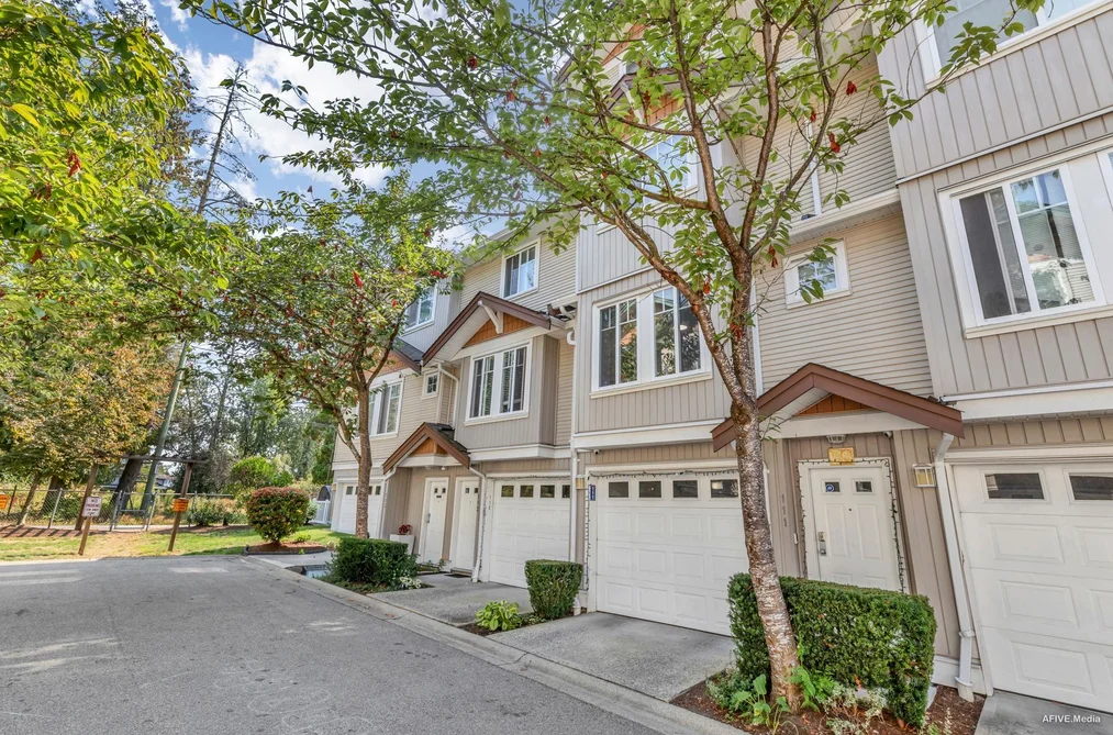 111 12711 64 AVENUE, Surrey BC V3W 1X1, Surrey BC — Residential for Sale - Photo 2