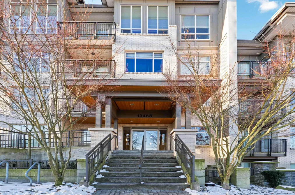 111 13468 KING GEORGE BOULEVARD, Surrey BC V3T 0B5, Surrey BC — Residential for Sale - Photo 2
