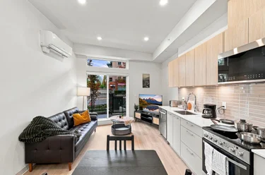 1529 Oxford St Unit 111, North Vancouver, BC - MLS: R3174386