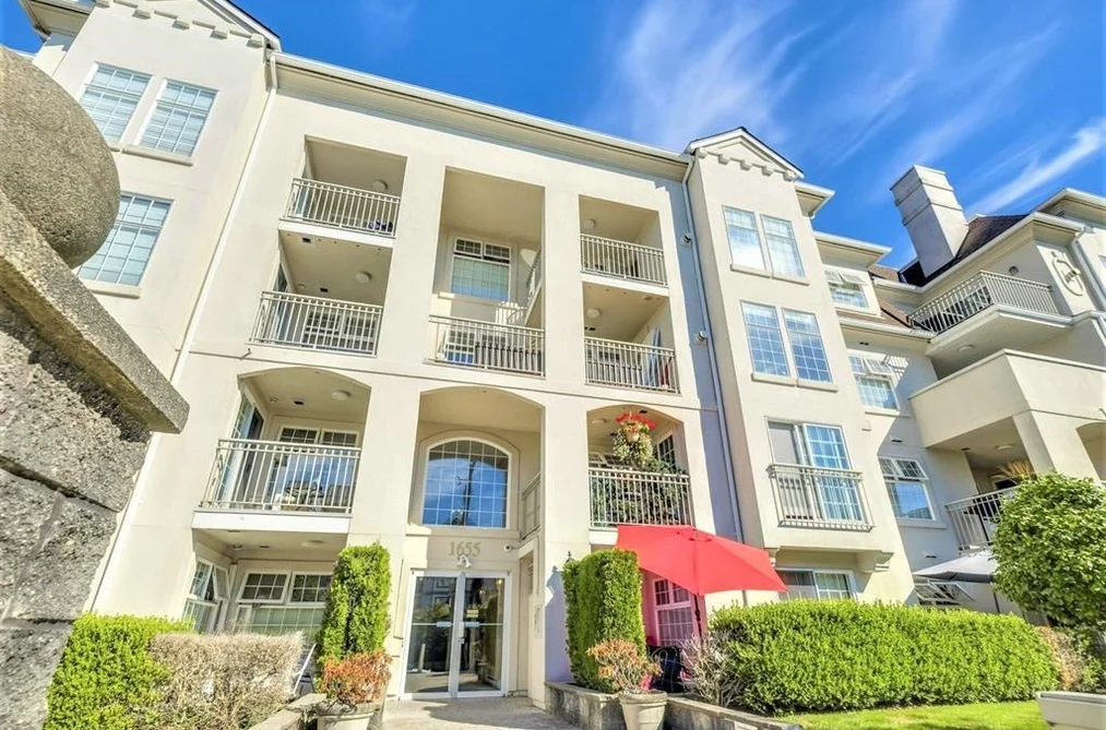 Condo for sale at 111 1655 Grant Avenue Port Coquitlam British Columbia - MLS: R3041944