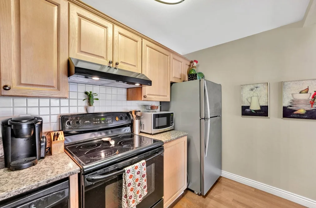 111 1840 E SOUTHMERE CRESCENT, Surrey BC V4A 9C5, Surrey BC — Residential for Sale — Photo 16 of 36