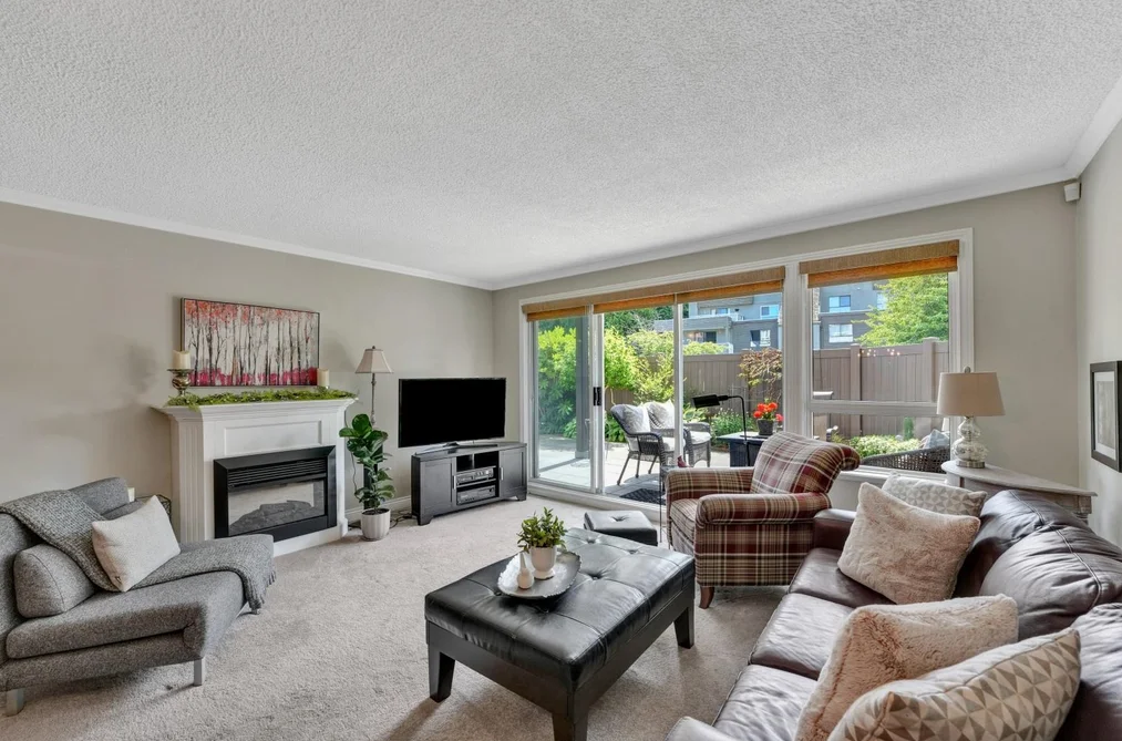 111 1840 E SOUTHMERE CRESCENT, Surrey BC V4A 9C5, Surrey BC — Residential for Sale — Photo 2 of 36