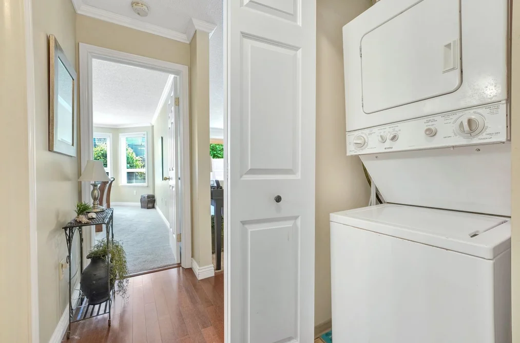 111 1840 E SOUTHMERE CRESCENT, Surrey BC V4A 9C5, Surrey BC — Residential for Sale — Photo 33 of 36