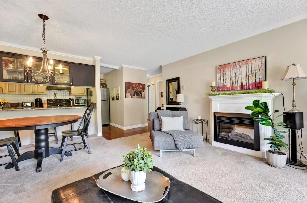 111 1840 E SOUTHMERE CRESCENT, Surrey BC V4A 9C5, Surrey BC — Residential for Sale — Photo 9 of 36