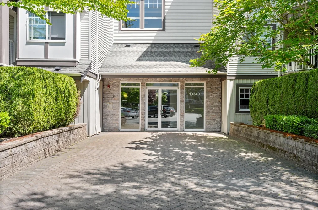 111 19340 65 AVENUE, Surrey BC V4N 0A3, Surrey BC — Residential for Sale - Photo 2